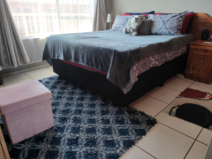 2 Bedroom Property for Sale in Silverton Gauteng