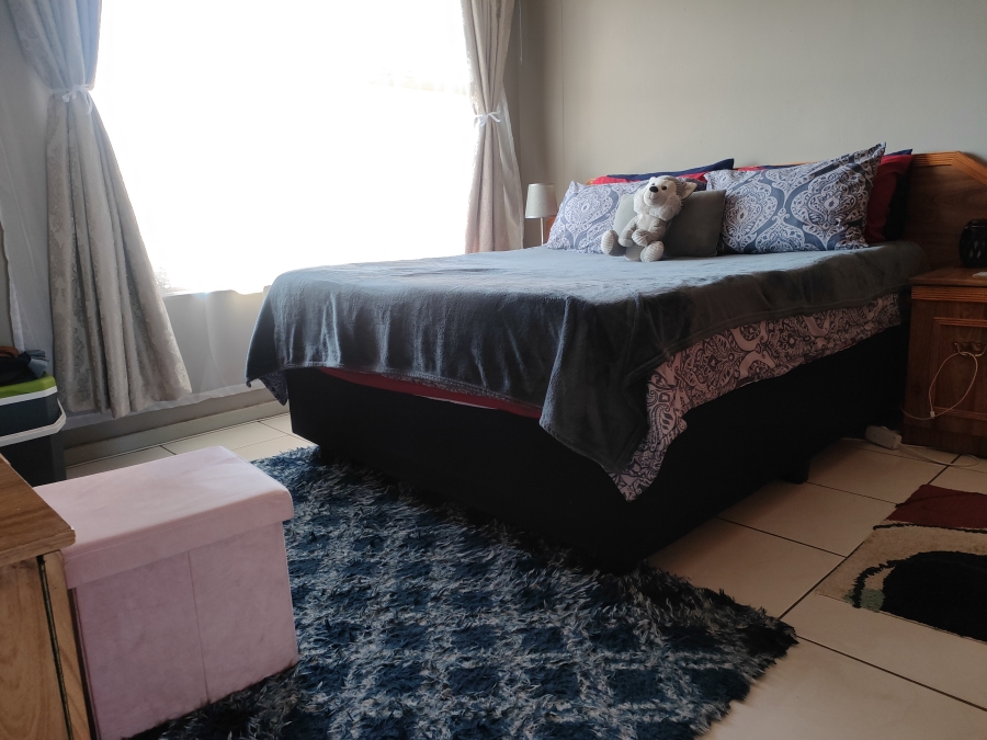 2 Bedroom Property for Sale in Silverton Gauteng