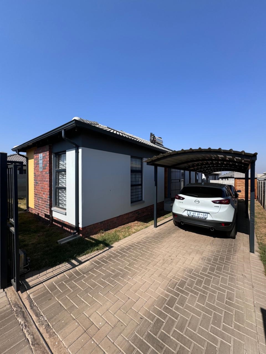 3 Bedroom Property for Sale in Sky City Gauteng