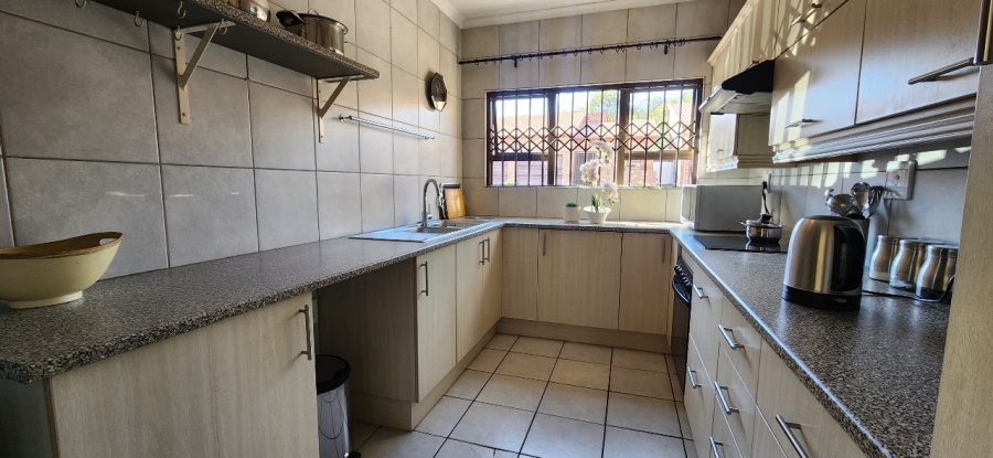 3 Bedroom Property for Sale in Union Gauteng