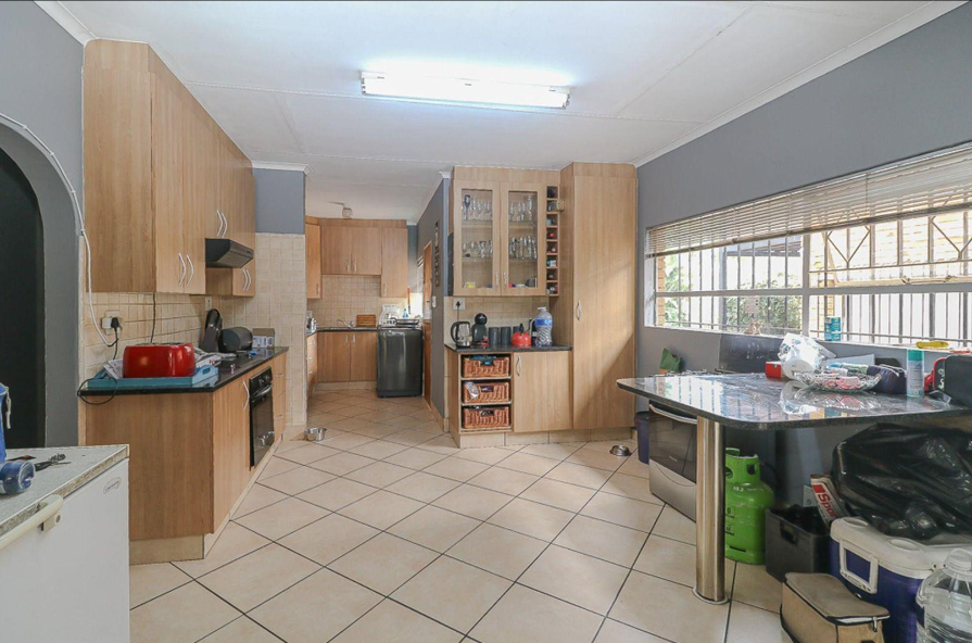 3 Bedroom Property for Sale in Brakpan Central Gauteng