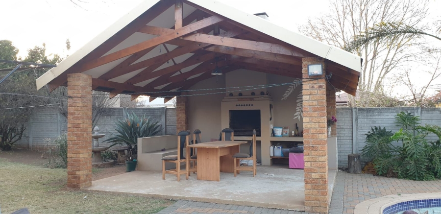 3 Bedroom Property for Sale in Brakpan Central Gauteng