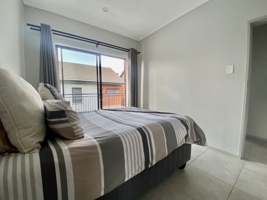 To Let 3 Bedroom Property for Rent in Amberfield Gauteng