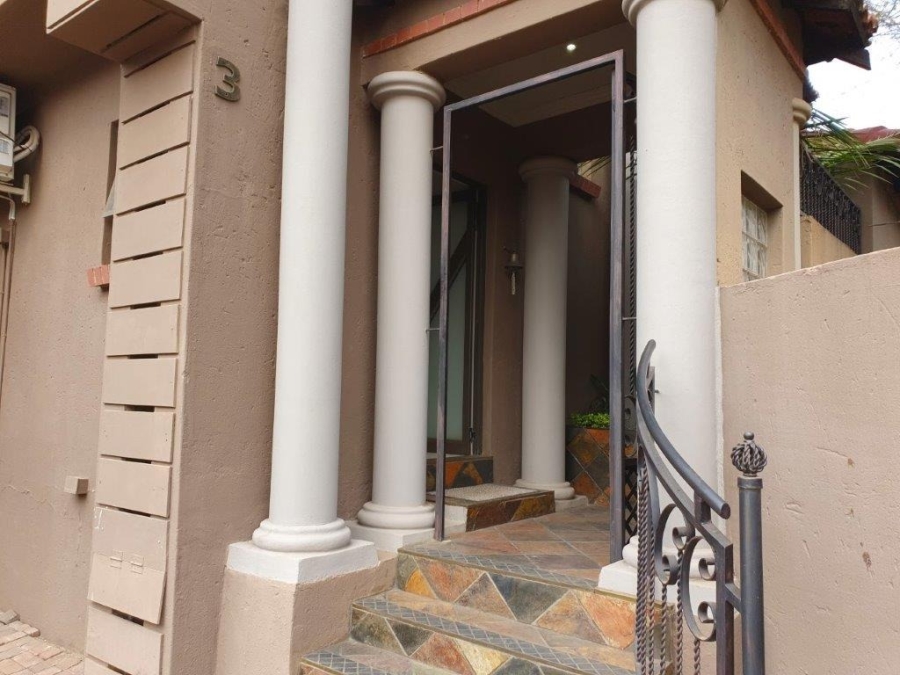 3 Bedroom Property for Sale in The Wilds Gauteng