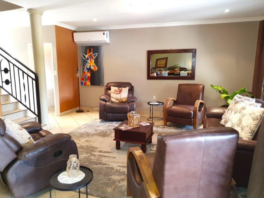 3 Bedroom Property for Sale in The Wilds Gauteng