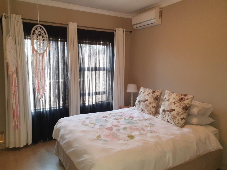 3 Bedroom Property for Sale in The Wilds Gauteng