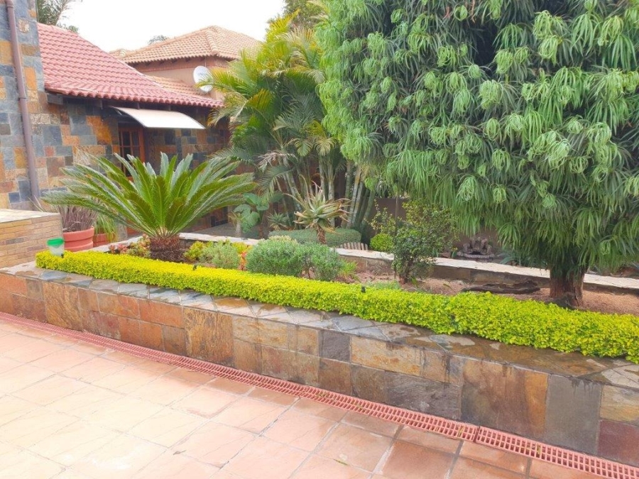 3 Bedroom Property for Sale in The Wilds Gauteng