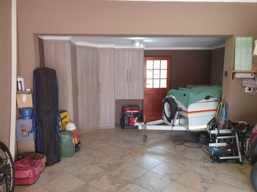 3 Bedroom Property for Sale in The Wilds Gauteng