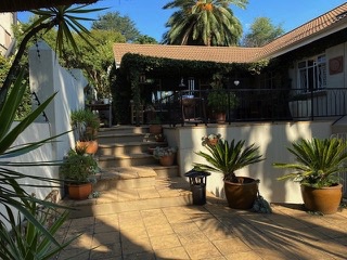 To Let 4 Bedroom Property for Rent in Craighall Park Gauteng