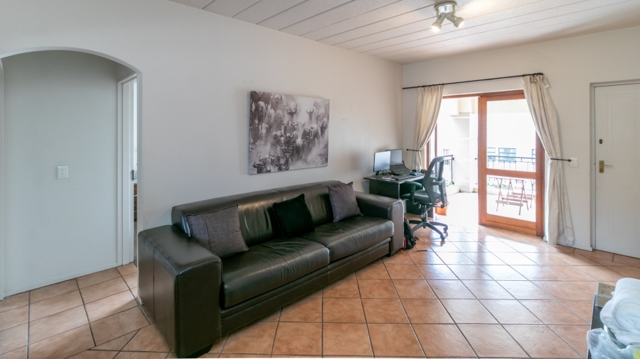 1 Bedroom Property for Sale in Waverley Gauteng