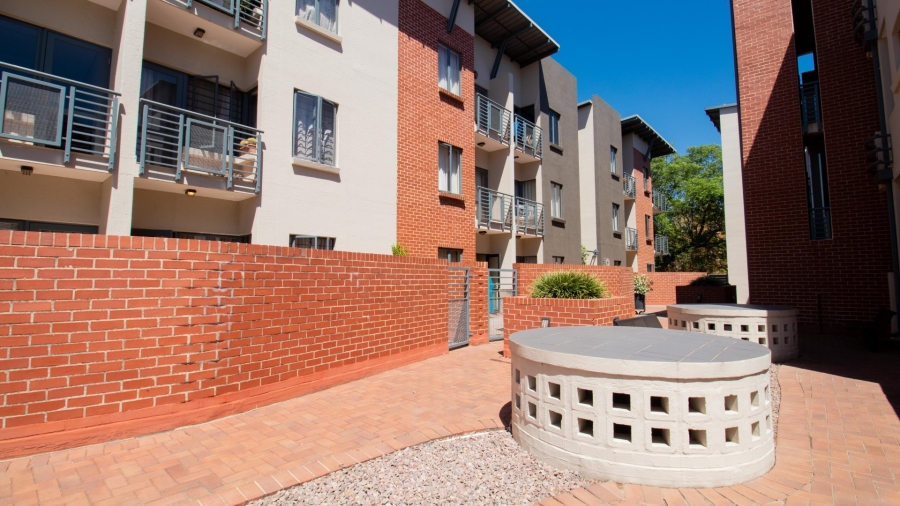 1 Bedroom Property for Sale in Ferndale Gauteng