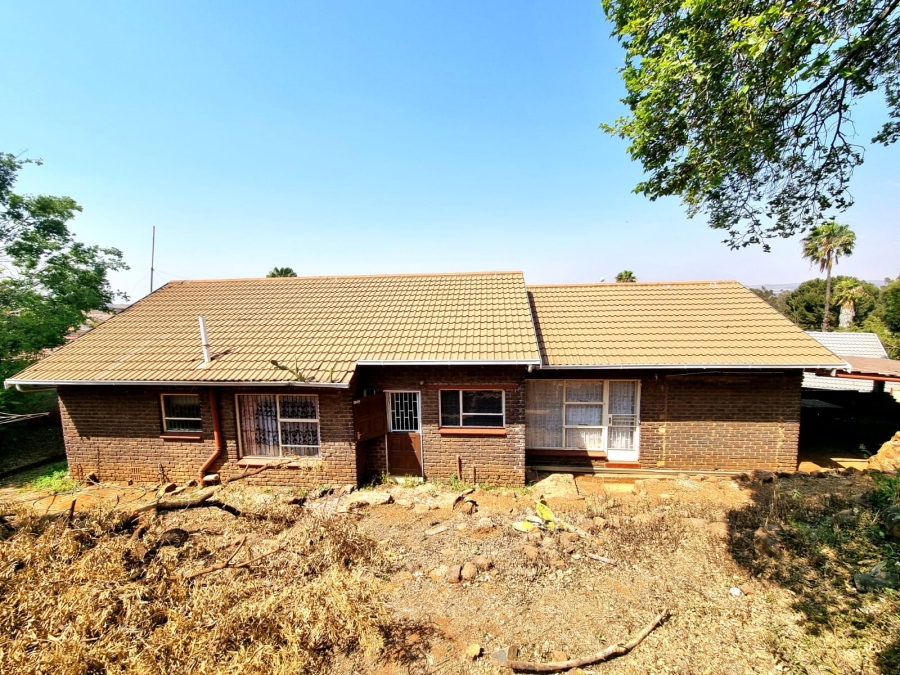 4 Bedroom Property for Sale in Naturena Gauteng