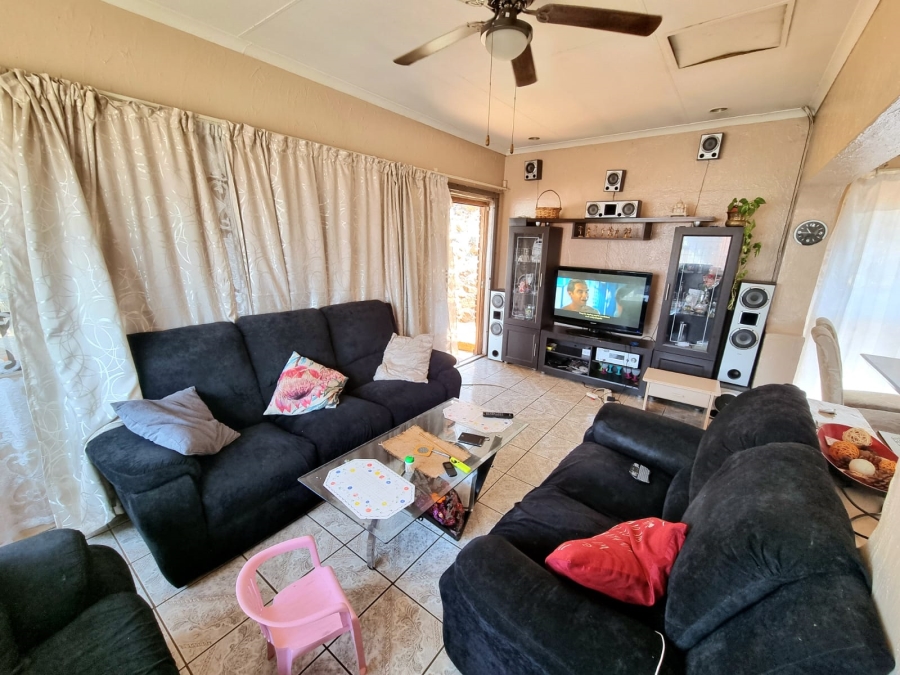 4 Bedroom Property for Sale in Naturena Gauteng