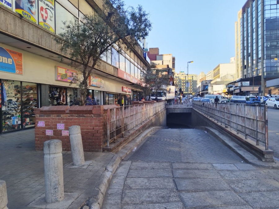 To Let commercial Property for Rent in Hillbrow Gauteng