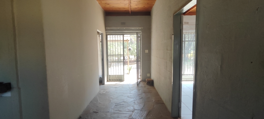 To Let 2 Bedroom Property for Rent in Knoppieslaagte Gauteng