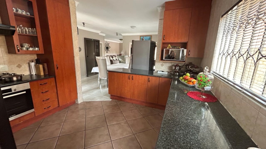 4 Bedroom Property for Sale in Bartlett Gauteng