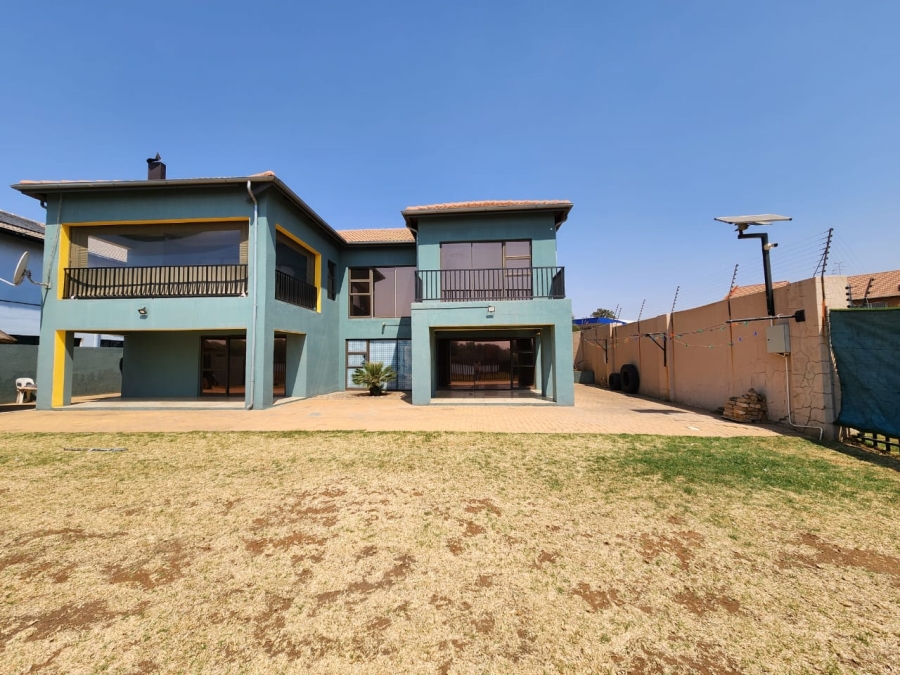 4 Bedroom Property for Sale in Presidents Dam Gauteng