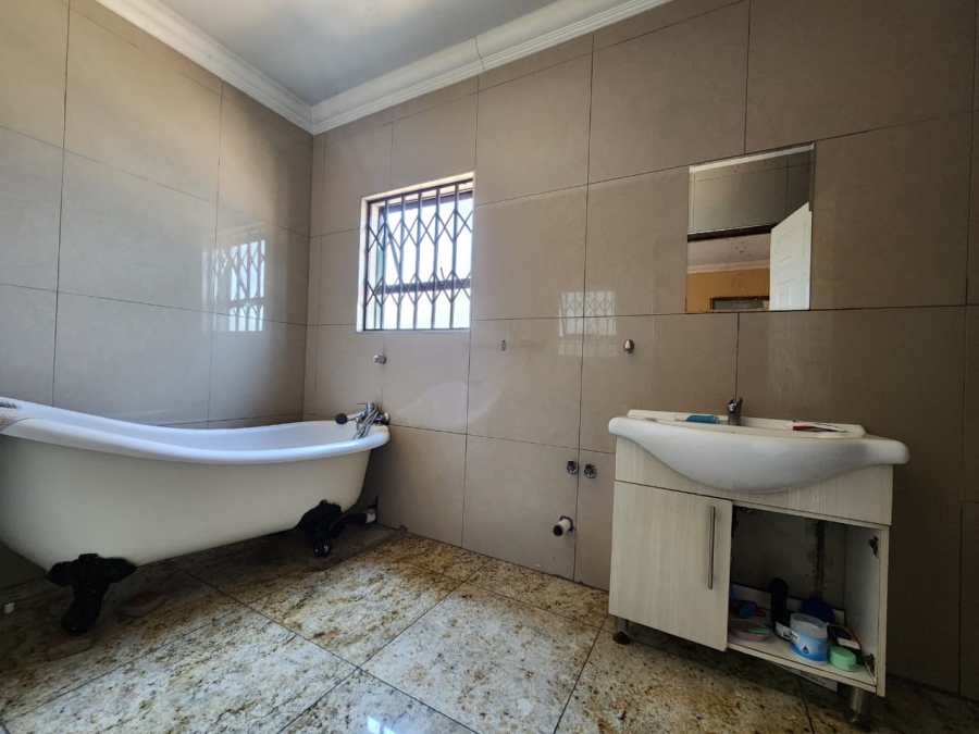 4 Bedroom Property for Sale in Presidents Dam Gauteng