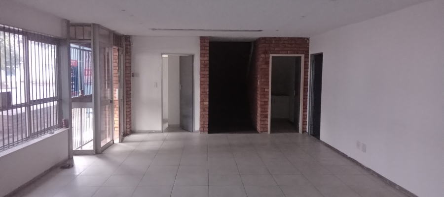 To Let commercial Property for Rent in Benrose Gauteng