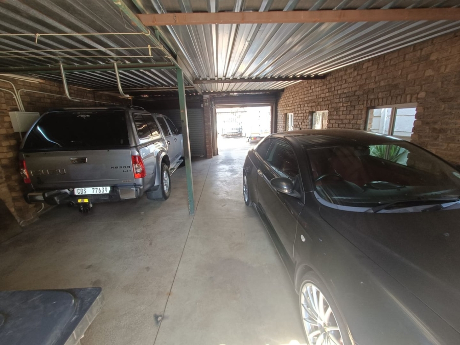 2 Bedroom Property for Sale in Doornpoort Gauteng