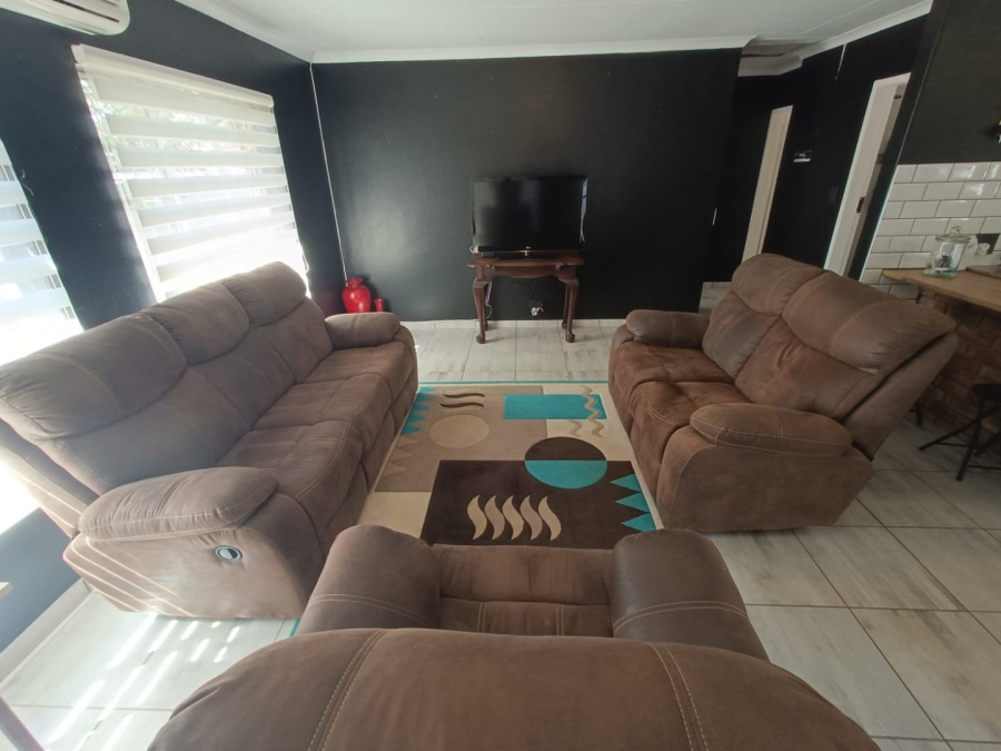 2 Bedroom Property for Sale in Doornpoort Gauteng