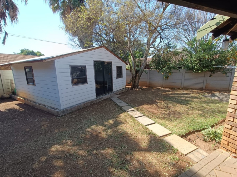 2 Bedroom Property for Sale in Doornpoort Gauteng