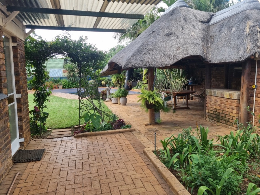 3 Bedroom Property for Sale in Sinoville Gauteng