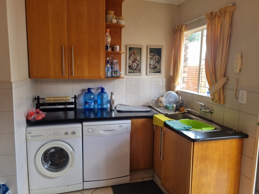 3 Bedroom Property for Sale in Sinoville Gauteng