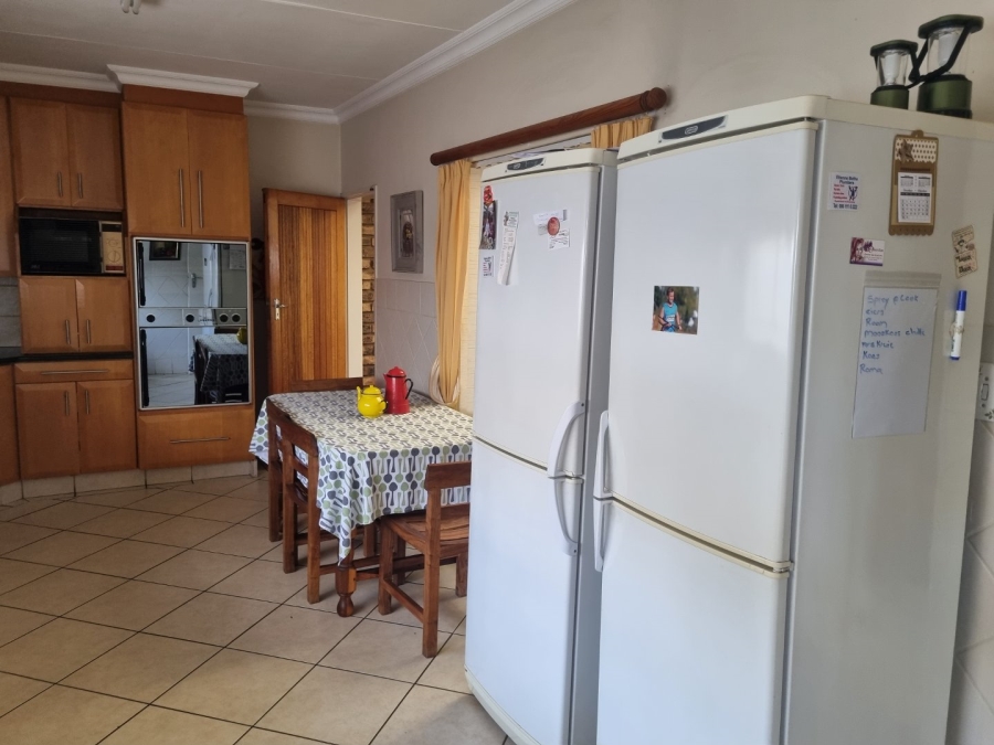 3 Bedroom Property for Sale in Sinoville Gauteng