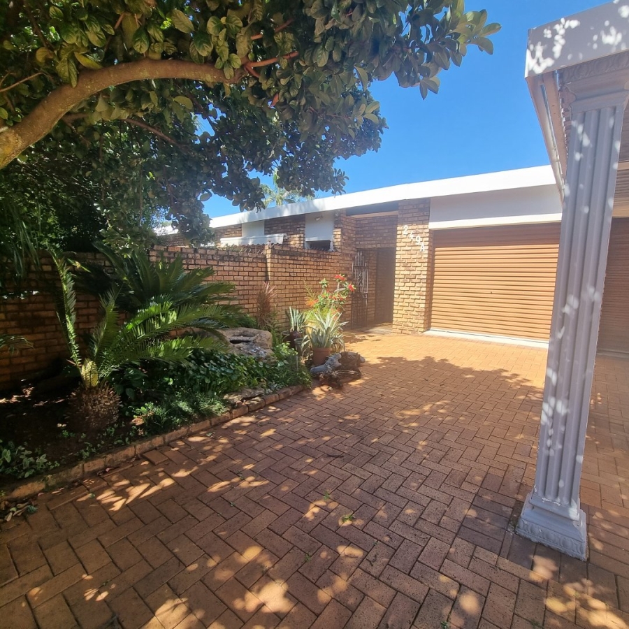 3 Bedroom Property for Sale in Sinoville Gauteng