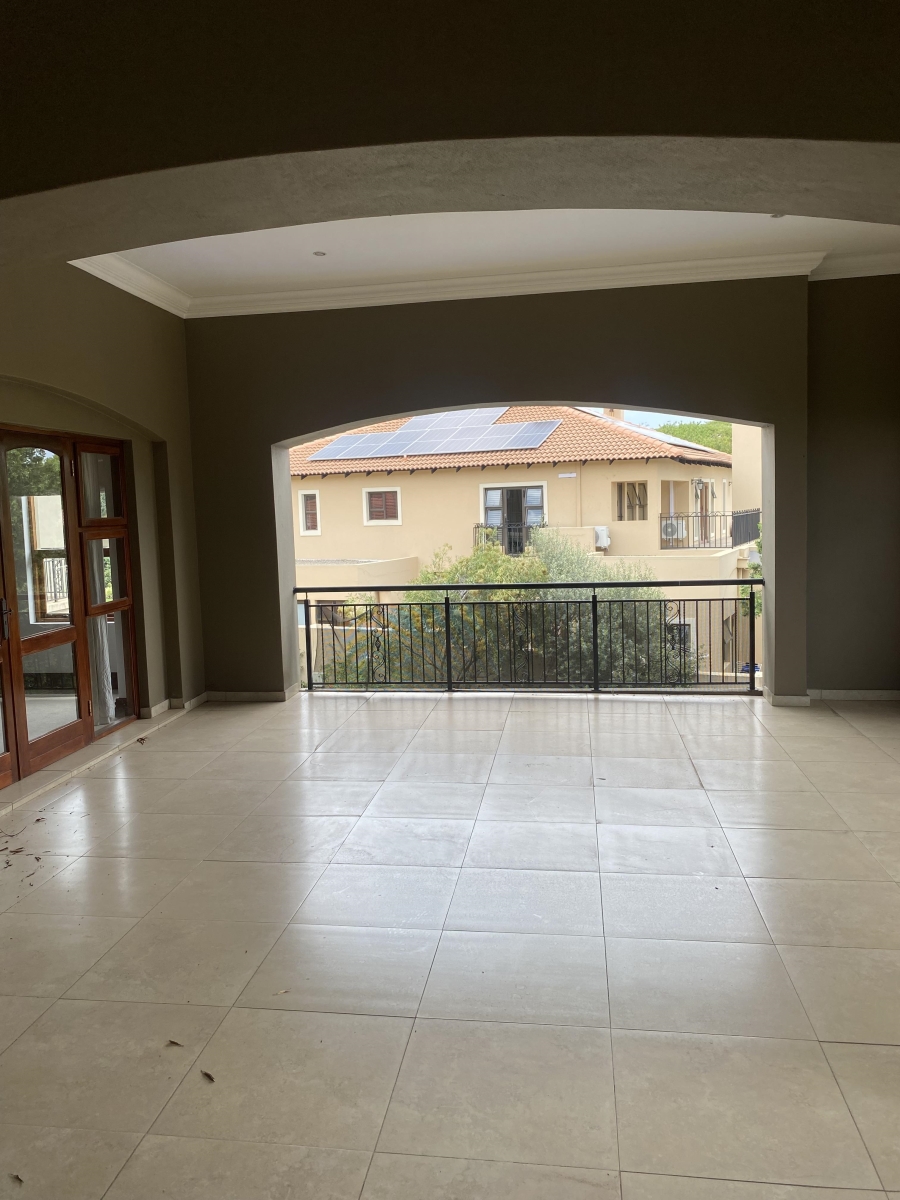 To Let 5 Bedroom Property for Rent in Dainfern Valley Gauteng