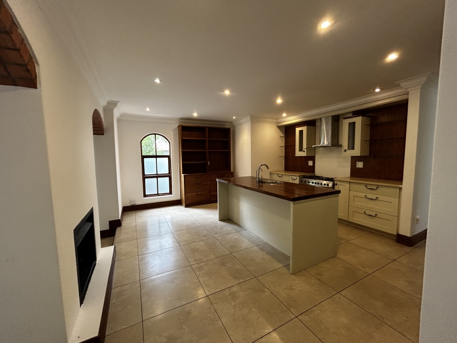 To Let 5 Bedroom Property for Rent in Dainfern Valley Gauteng