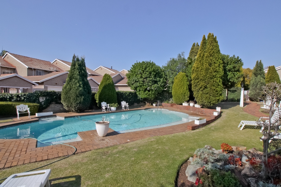 2 Bedroom Property for Sale in Hyde Park Gauteng