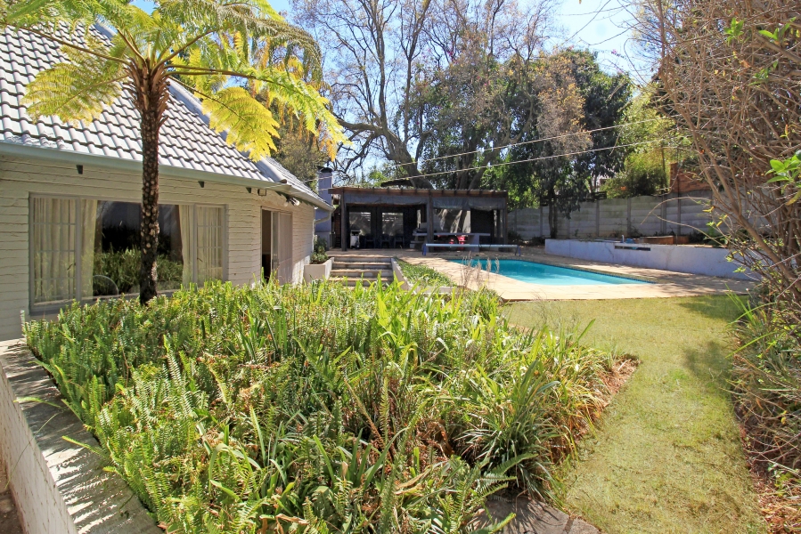 4 Bedroom Property for Sale in Robindale Gauteng