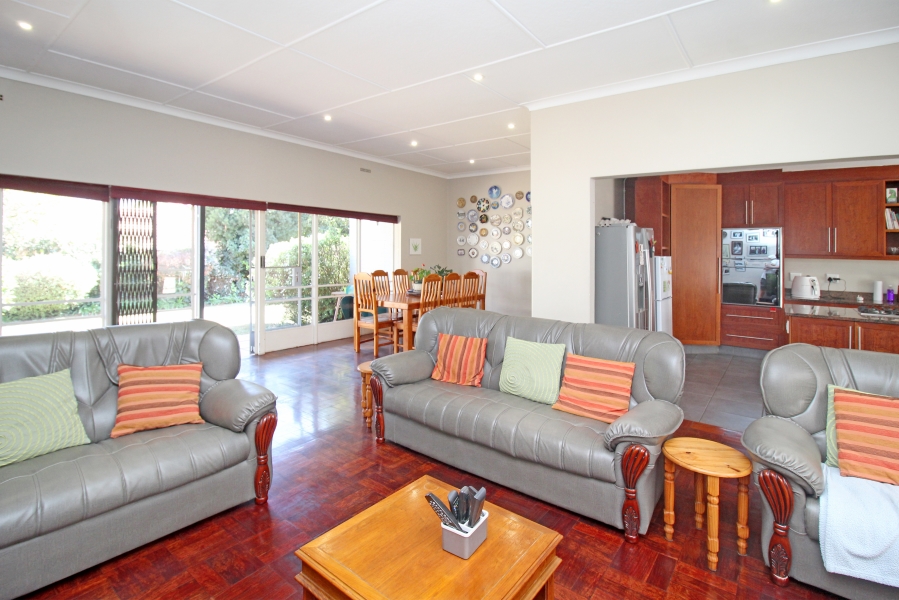 4 Bedroom Property for Sale in Robindale Gauteng