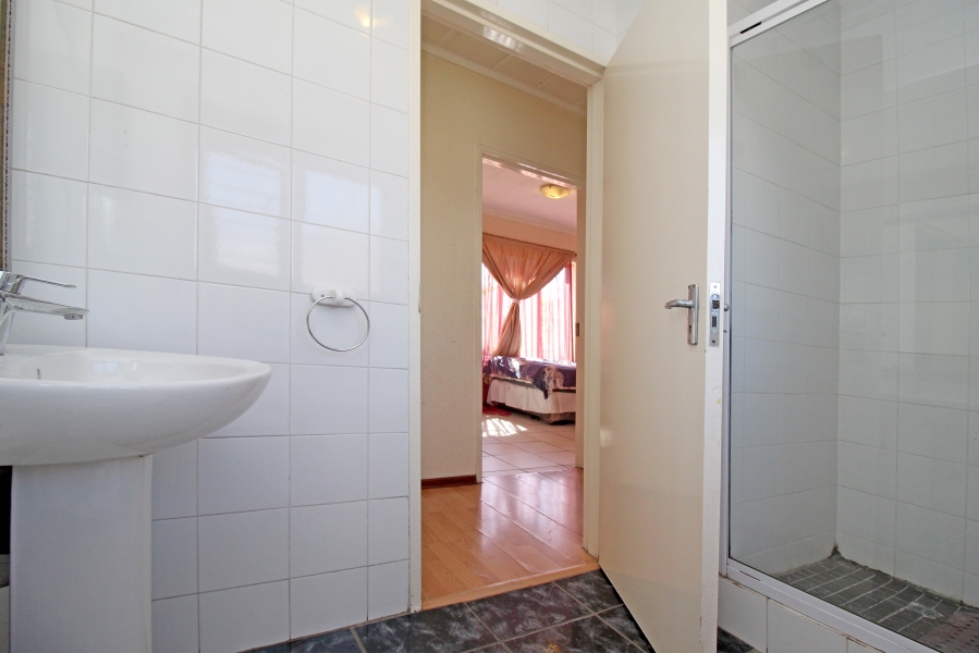 3 Bedroom Property for Sale in Bloubosrand Gauteng