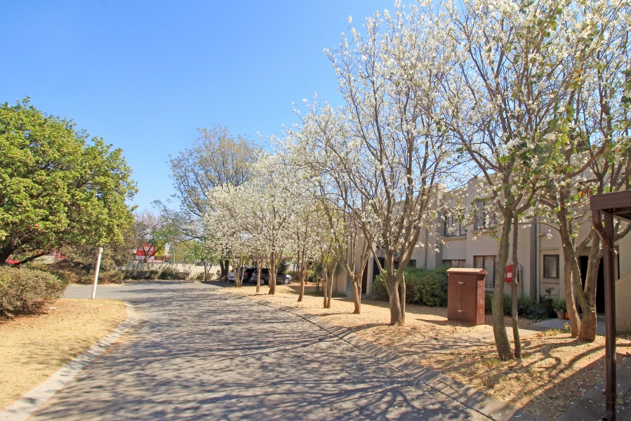 3 Bedroom Property for Sale in Bloubosrand Gauteng