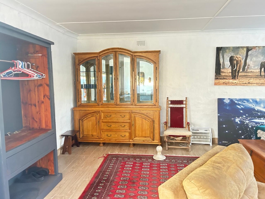 To Let 1 Bedroom Property for Rent in Beverley Gardens Gauteng