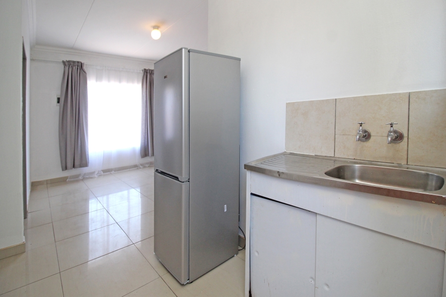 2 Bedroom Property for Sale in Fleurhof Gauteng