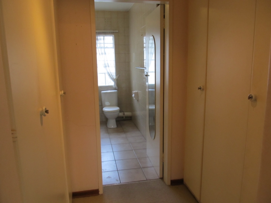 2 Bedroom Property for Sale in Woodmead Gauteng