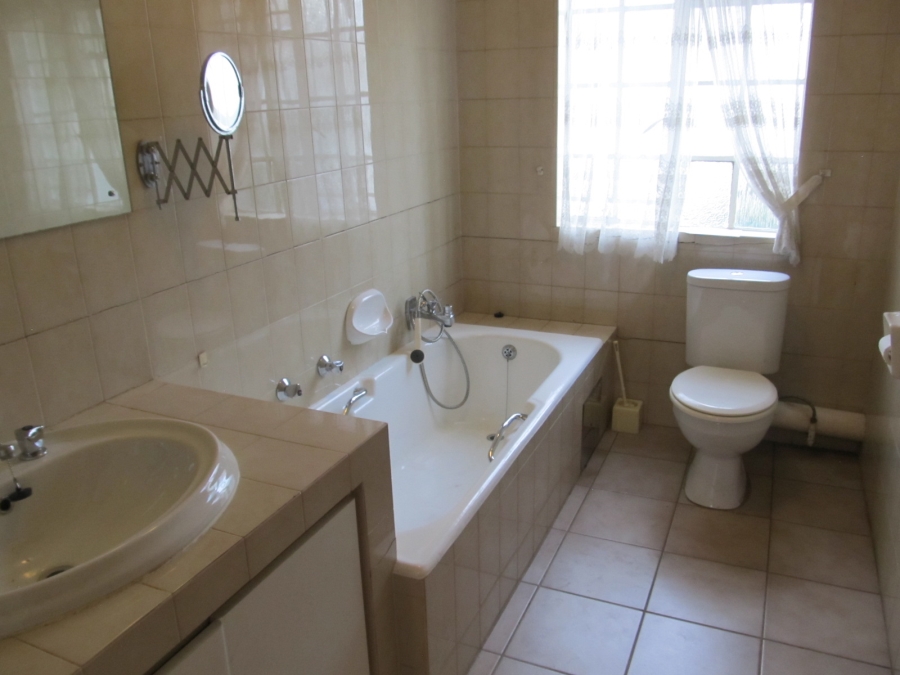 2 Bedroom Property for Sale in Woodmead Gauteng