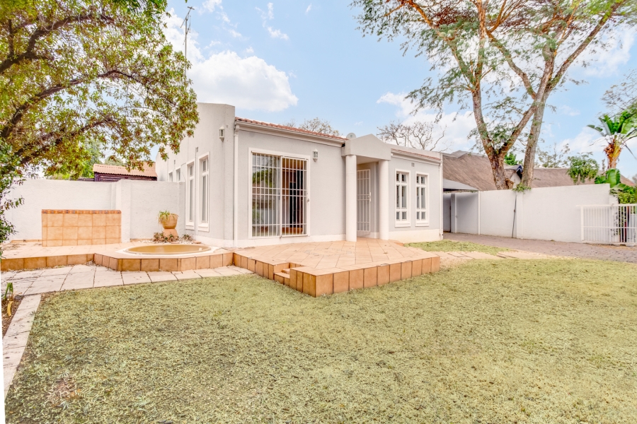 2 Bedroom Property for Sale in Douglasdale Gauteng