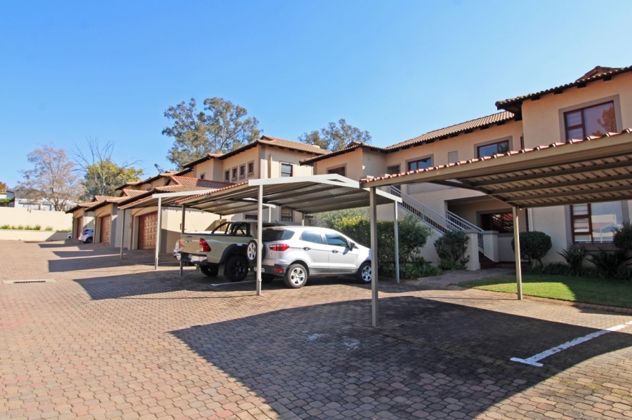 2 Bedroom Property for Sale in Bryanston Gauteng