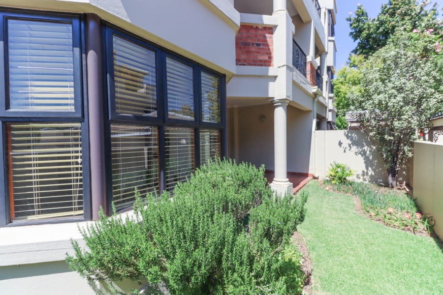 2 Bedroom Property for Sale in Bryanston Gauteng