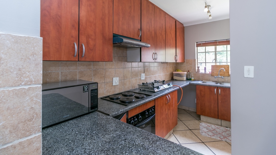 3 Bedroom Property for Sale in Halfway Gardens Gauteng