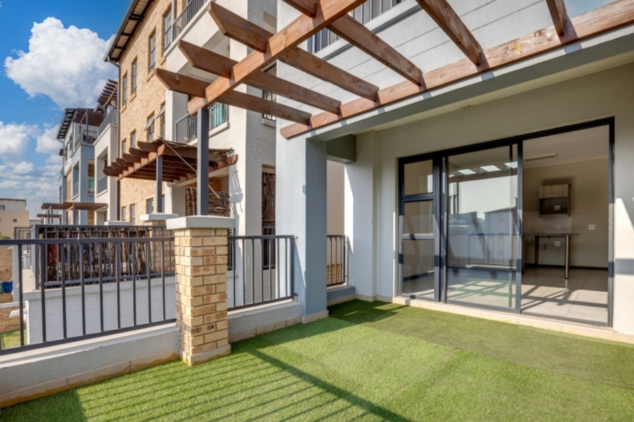 2 Bedroom Property for Sale in Barbeque Downs Gauteng