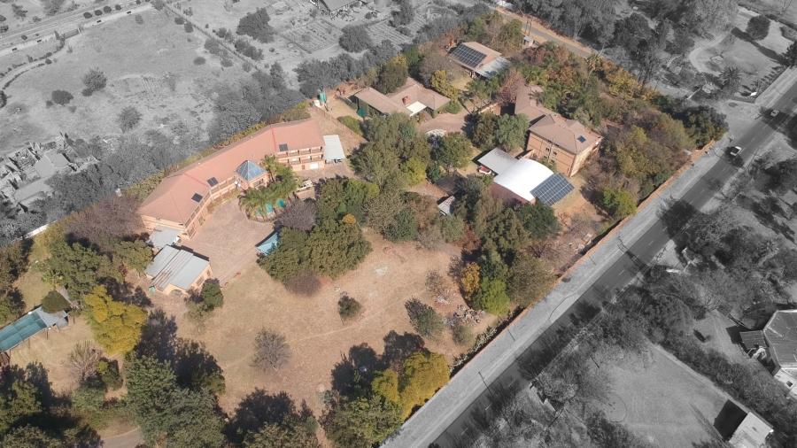 27 Bedroom Property for Sale in Glen Austin Gauteng