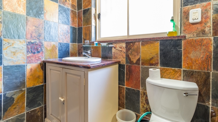 27 Bedroom Property for Sale in Glen Austin Gauteng