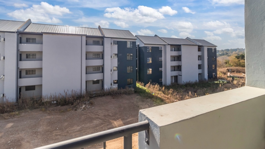 2 Bedroom Property for Sale in Glen Austin Gauteng