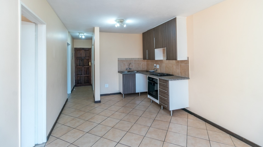 2 Bedroom Property for Sale in Erand Gardens Gauteng